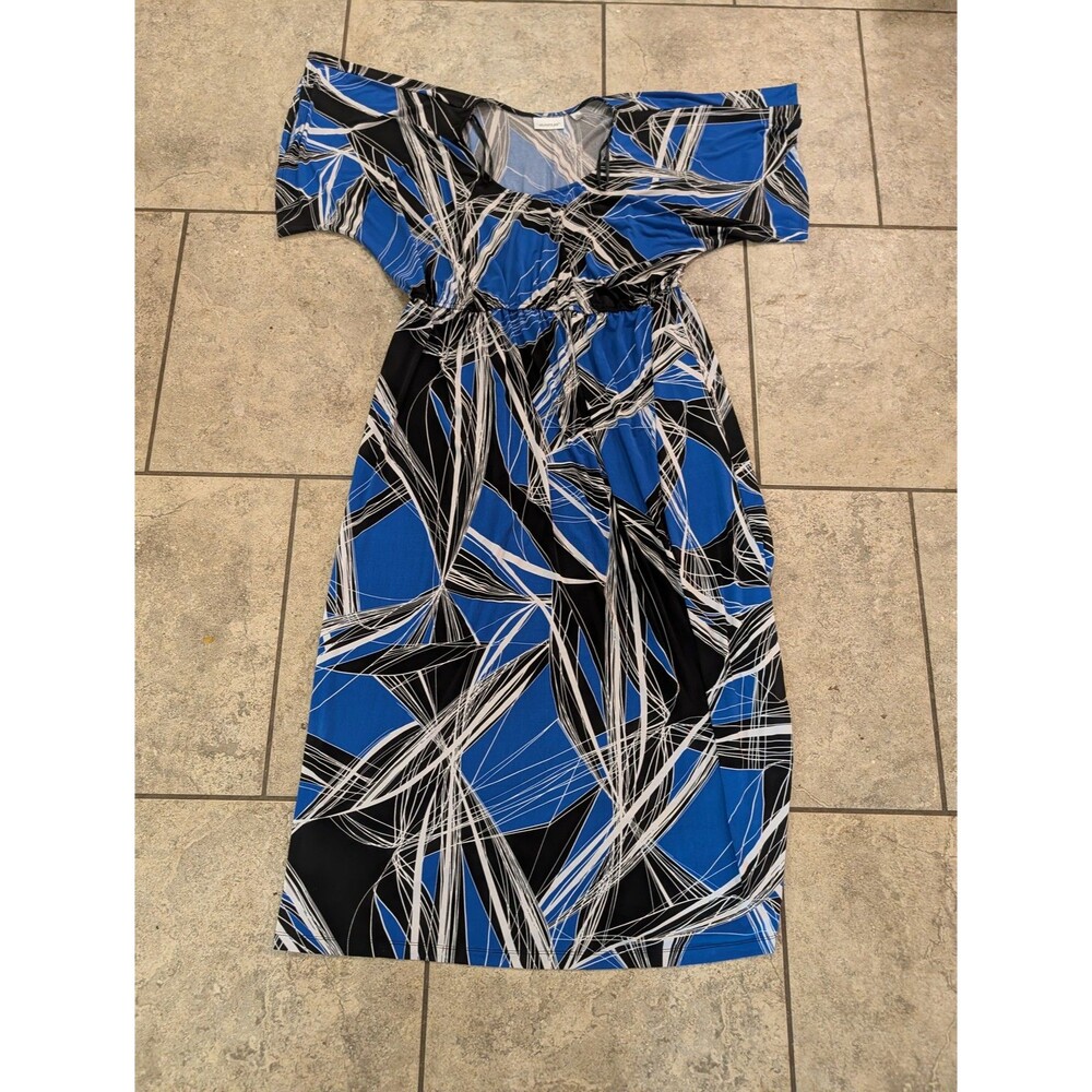 Avenue Maxi Dress Womens Plus 18/20 Blue Black Abstract Short Sleeve